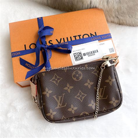 louis vuitton sr0123 pochette|louis vuitton pochette monogram.